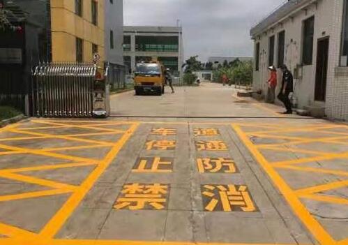 蘇州小區(qū)的消防通道如何劃線？小區(qū)消防通道劃線施工單位？